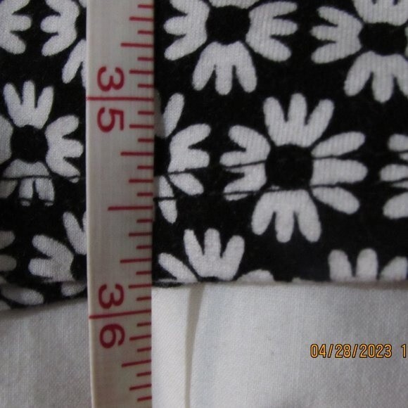 TALBOTS DRESS SIZE LARGE PETITE DITSY FLOWERS DAISIES BLACK WHITE STRETCH SUMME… - Picture 9 of 10